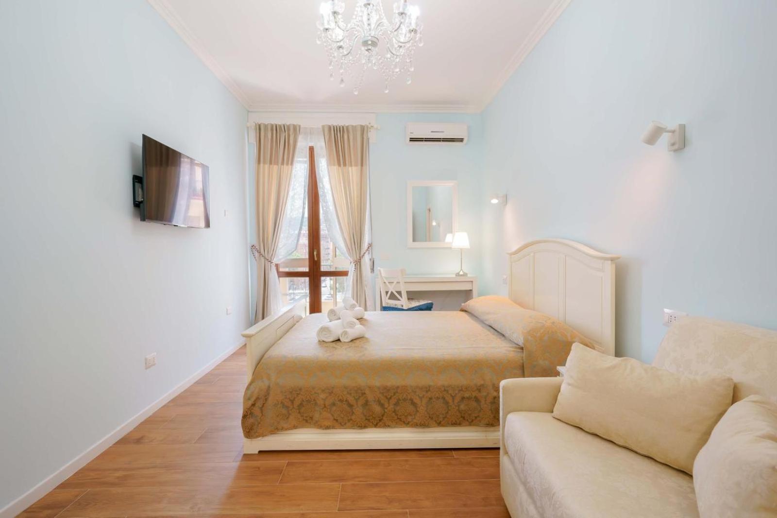 Al Teatro Lirico Hotel Cagliari Exterior foto